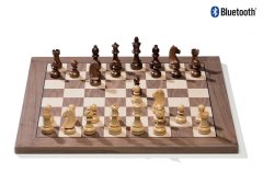 DGT Timeless E-Board Walnut (Bluetooth) - DGT 3000