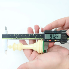 Grand Club Plastik Satranç Taşları  3.75''